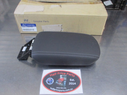 Hyundai I30 Genuine Leather Centre Console Armrest Assembly New Part