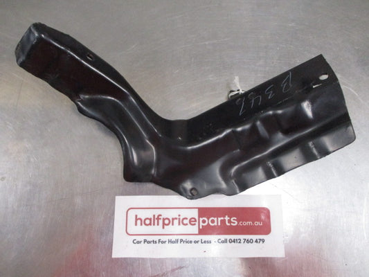 Mitsubishi Triton Genuine Left Hand Front Guard Reinforcement New Part