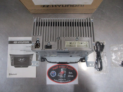 Hyundai i30 GD Genuine Stereo Head Unit with CarPlay New Part