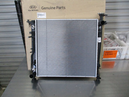 Kia Sorento Genuine Radiator Assy New