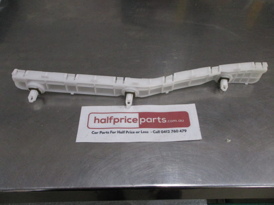 Mitsubishi Outlander Genuine Rear Bumper Left Hand Bracket New Part