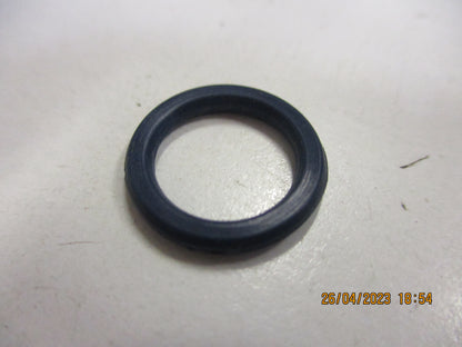 Nissan Patrol TD42/D22 Navara Genuine Vac Pump Late TD Small New Part