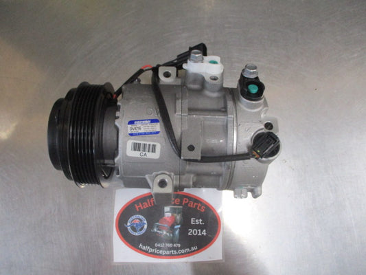 Hyundai Tucson Genuine A/C Compressor Assembly New Part