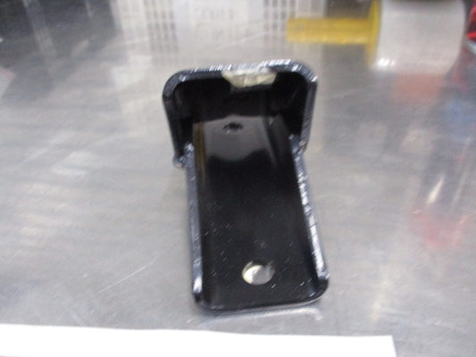 Mitsubishi Pajero Genuine Right Hand Engine Mounting Bracket New Part