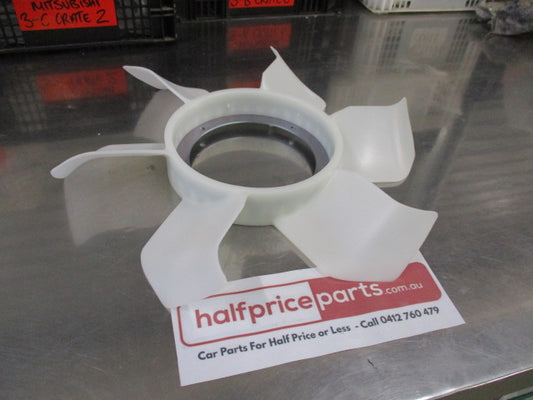 Mitsubishi Pajero/Triton/Challenger Genuine Cooling Fan New Part
