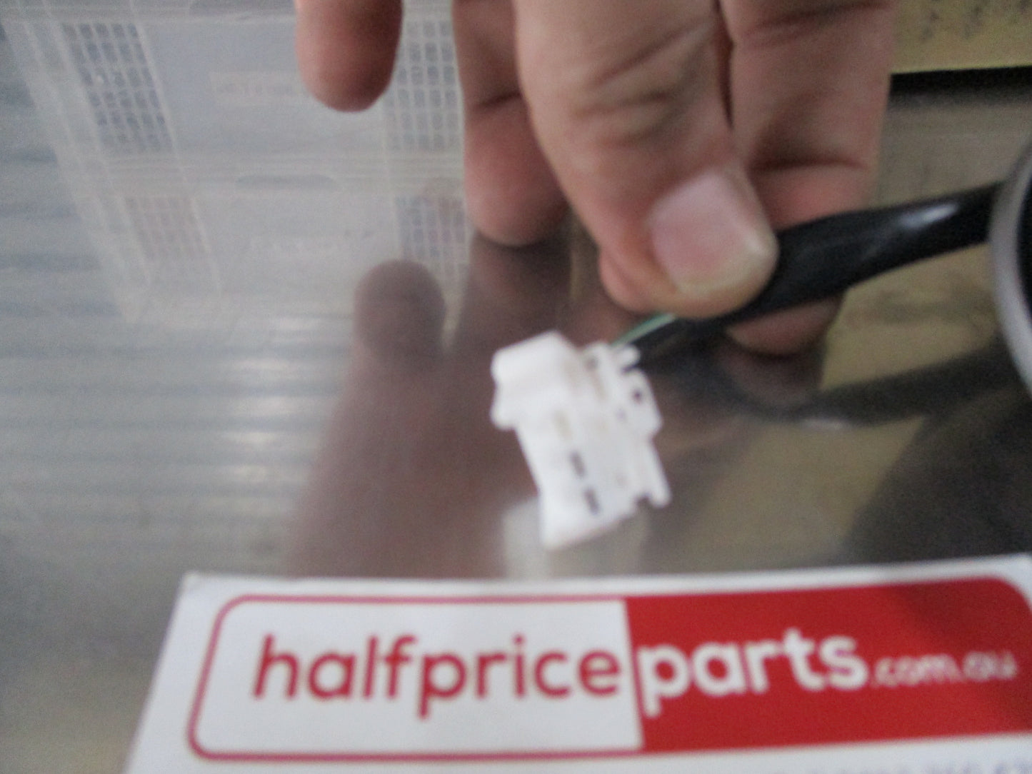 Nissan Elgrand Genuine Right Hand Rear Taillight New Part
