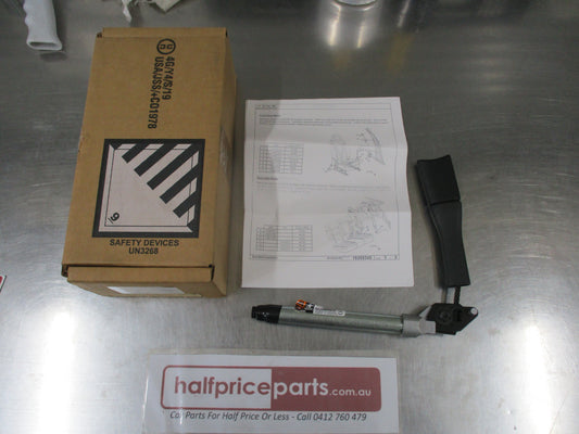 Holden Equinox Genuine Right Hand Seat Belt Tensioner Kit (Retractor Side) New Part