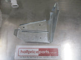 Holden Commodore VT-VX-VY-VZ Genuine Front Left Hand Wheel House Panel Bracket New Panel