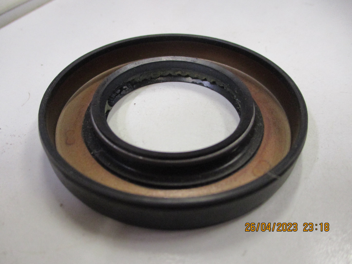 Holden Cruze Genuine Left Hand Side Oil Seal Manual Transmission New Part