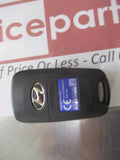 Hyundai Accent SB Genuine Remote Transmitter Assy Keyless Entry New Part