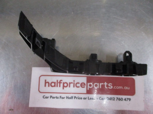 Mitsubishi QE Pajero Sport Genuine Front Left Hand Bumper Side Bracket New Part
