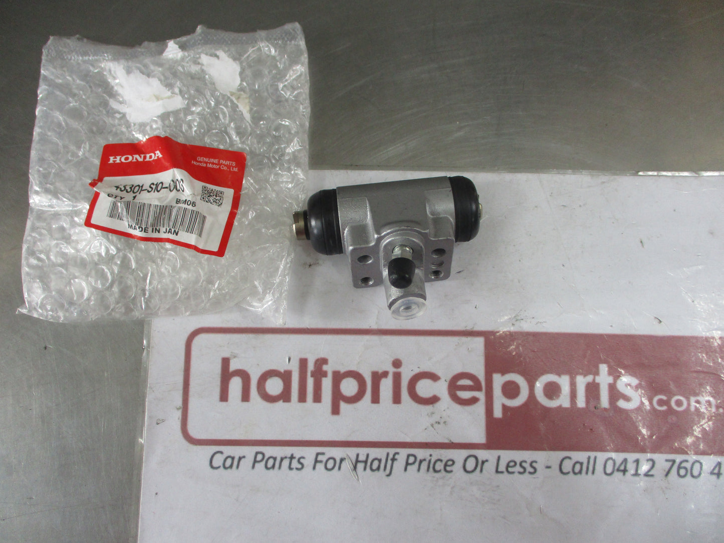 Honda CR-V Genuine Passenger Rear Brake Cylinder New Part