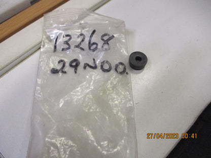 Nissan GQ-GU TB-TD Patrol Genuine Rocker Cover Rubber Washer New Part