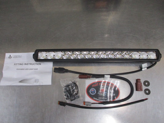 Mitsubishi Triton Genuine 19 Inch LED Light Bar Kit New Part