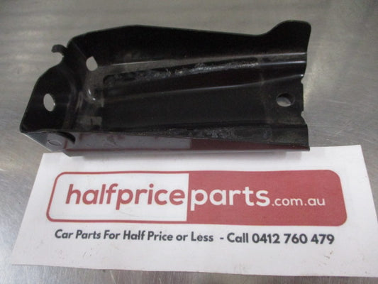 Mitsubishi Outlander Genuine Front Lower Tie Extension Bracket New Part