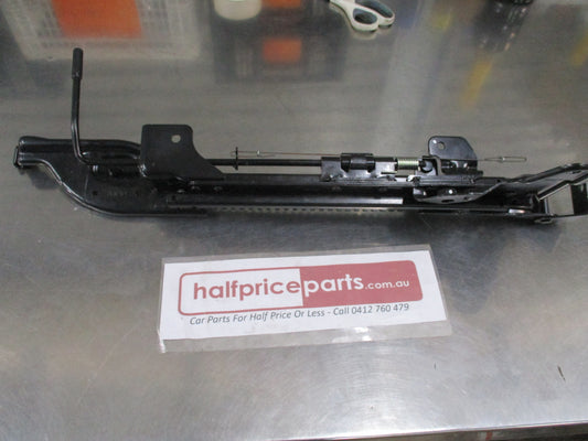 Suzuki Carry-Super Carry GC415V-GC416V  Right Hand Front Inside Seat Adjuster Rail New Part