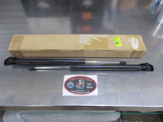 Mitsubishi Pajero Sport Genuine Pair of Tailgate Struts New Part