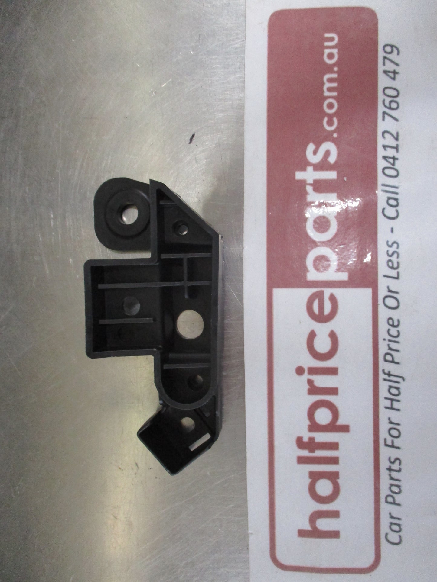 Hyundai i40 Genuine Left Headlight Support Bracket New Part
