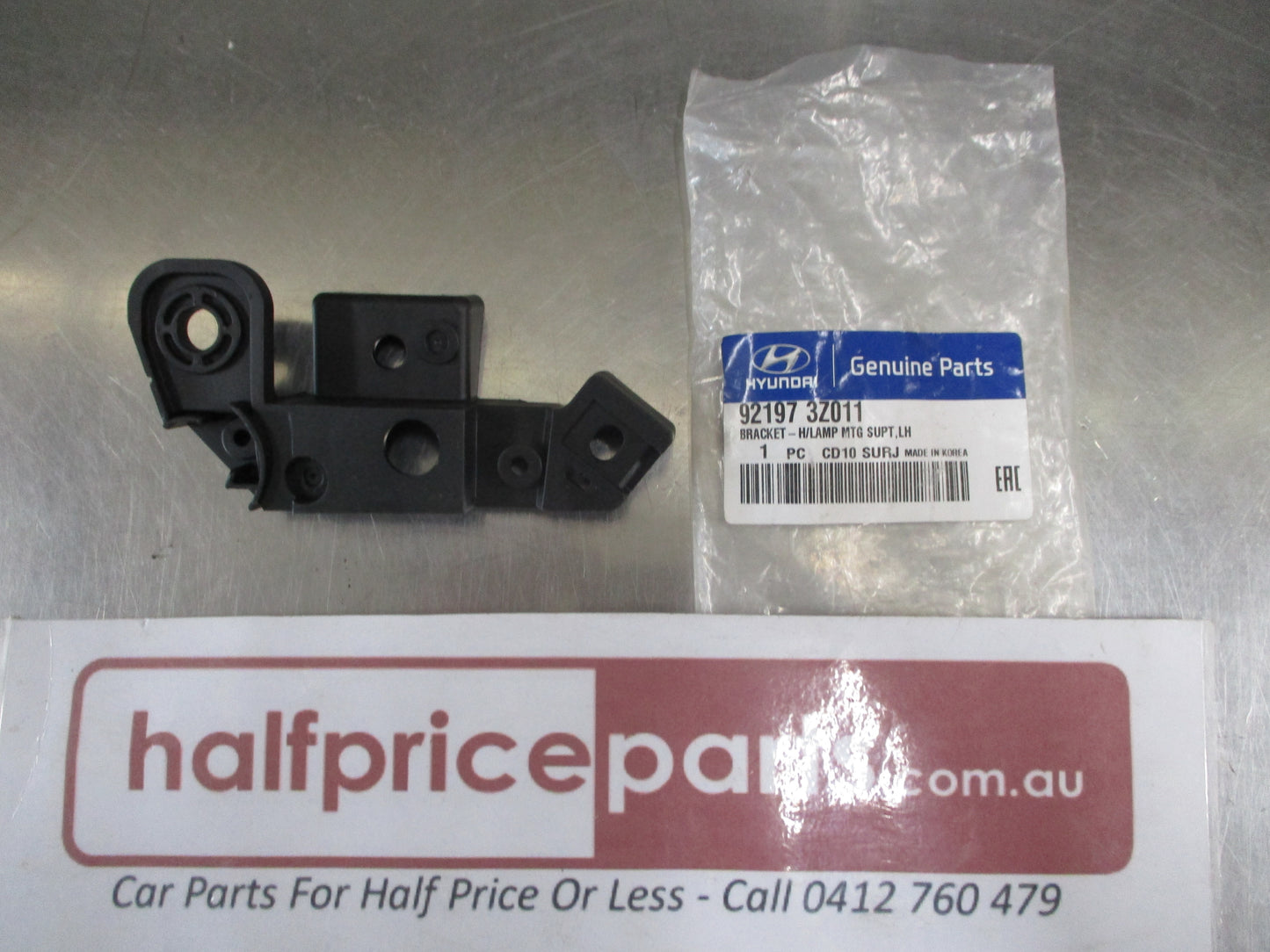 Hyundai i40 Genuine Left Headlight Support Bracket New Part