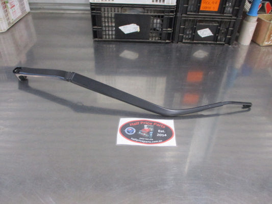 Mitsubishi Lancer Hatch Back Genuine Left Hand Front Wiper Arm (Passenger) New Part