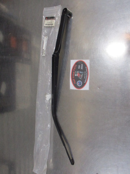 Mitsubishi Lancer Hatch Back Genuine Left Hand Front Wiper Arm (Passenger) New Part