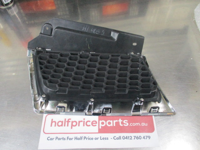 Mitsubishi Challenger Genuine Right Hand Front Bumper Radiator Grille New Part