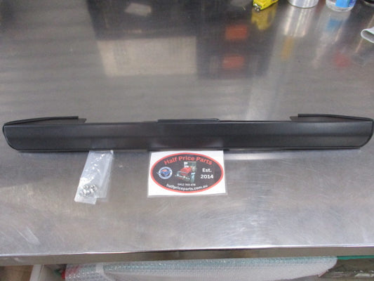 Mitsubishi L300 Express Van/Delica Genuine Tailgate Garnish Moulding New Part
