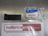 Hyundai Elantra Genuine Lower Rear Bumper Bracket New Part