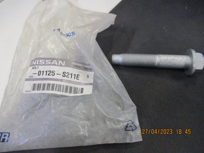 Nissan Narava D40M/R51 Pathfinder/Qashqai Genuine Control Arm Bolt New Part