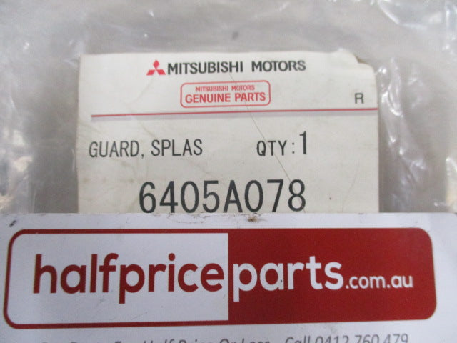 Mitsubishi Pajero Genuine Right Hand Front Wheelhouse Shield New Part