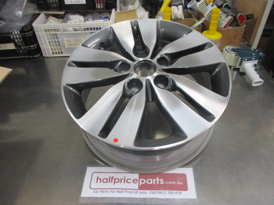 Kia Forte Genuine Alloy Wheel 16x6 Alloy Polished Chrome New Part