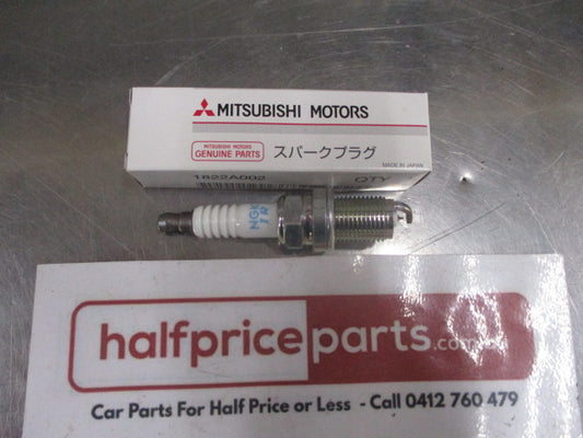 Mitsubishi Pajero/Honda Prelude Genuine Spark Plug New Part