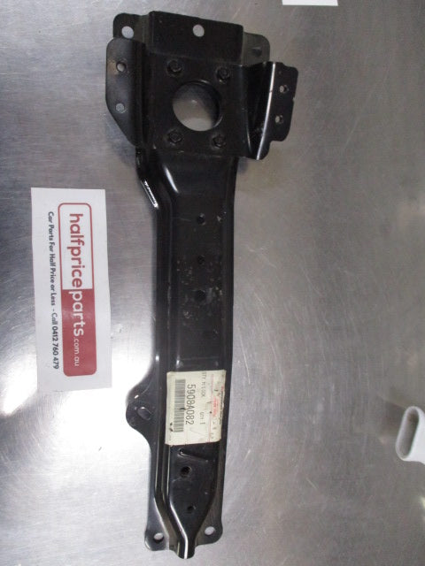 Mitsubishi Pajero Genuine Front End Structure Stay New Part