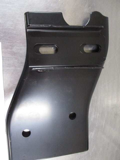 Mitsubishi Triton Genuine Left Hand Rear Bumper Bracket New Part