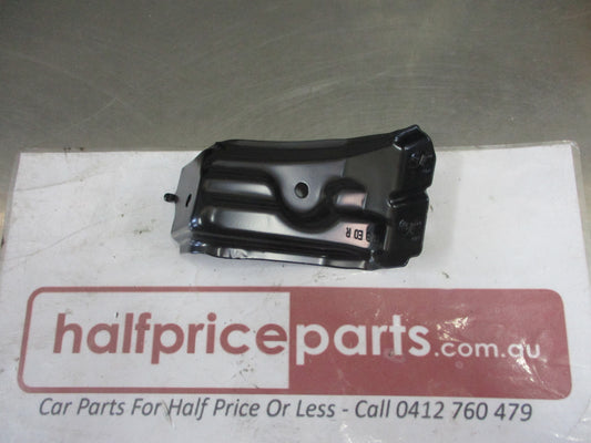 Honda Civic Type-R Genuine Right Hand Front Fender Stay New Part