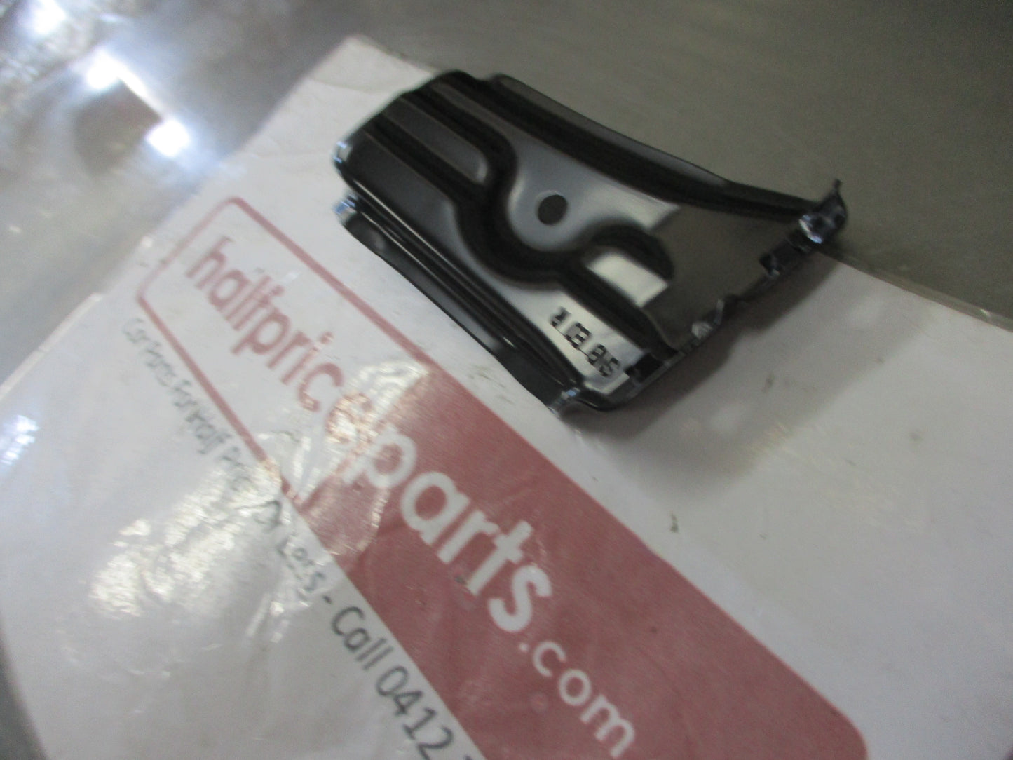 Honda Civic Type-R Genuine Right Hand Front Fender Stay New Part
