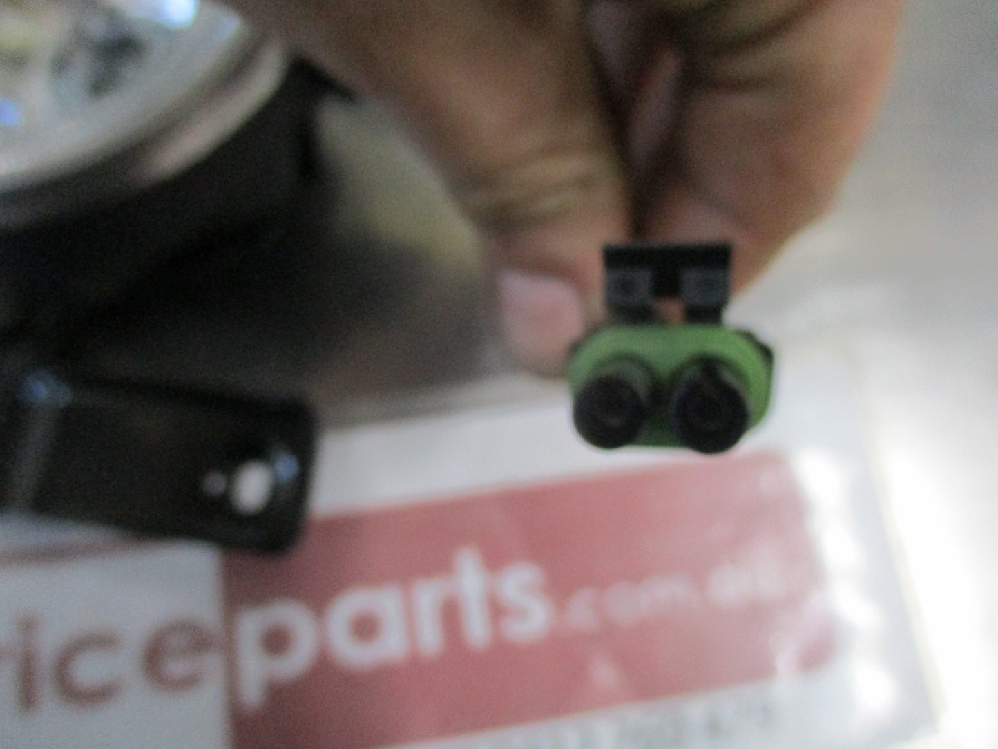 Holden VY Calais-Berlina Genuine Left Hand Front Fog Light New Part