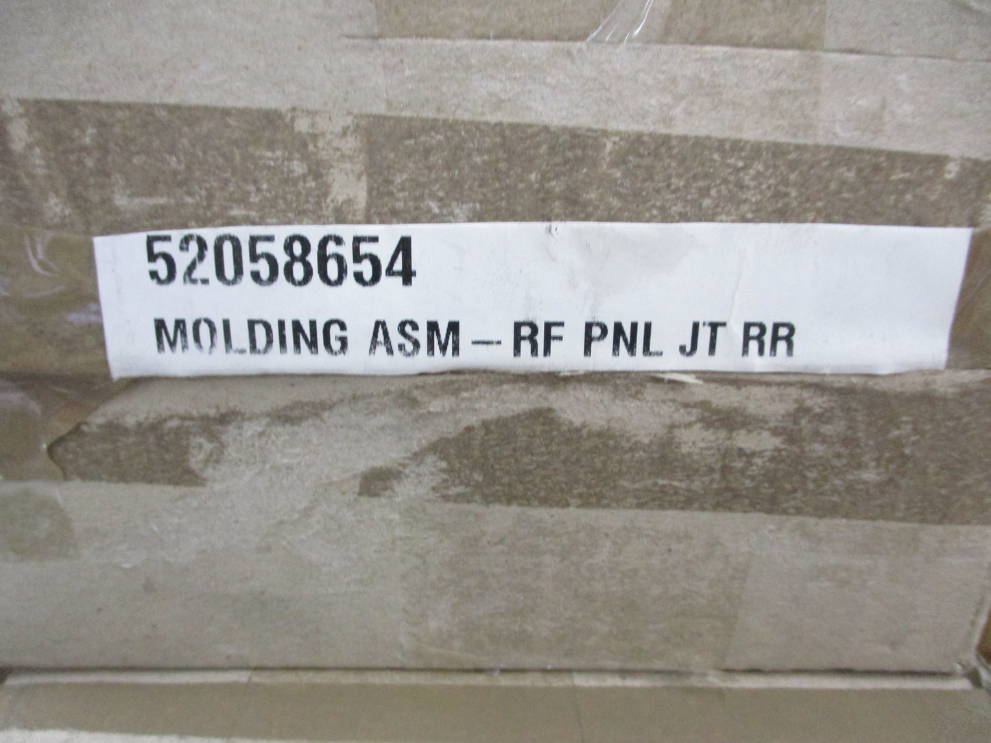Holden RG Colorado Genuine Left Rear Roof Trim Moulding New Part