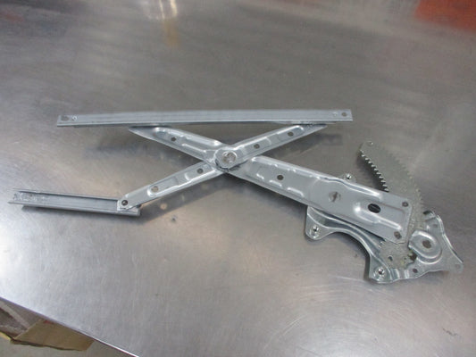 Nissan X-Trail T32 Genuine Drivers Rear Door Window Regulator New Part