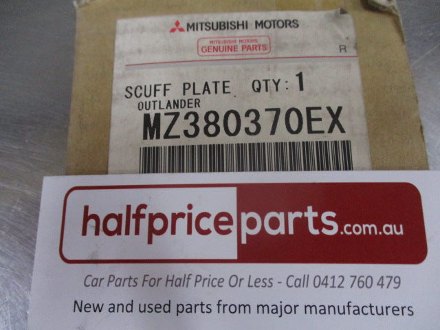 Mitsubishi Outlander Genuine Stainless Scuff Plate Set New Part