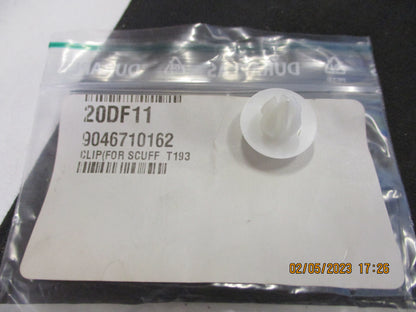 Toyota Celica Genuine Sill Plate Retainer Clip New Part