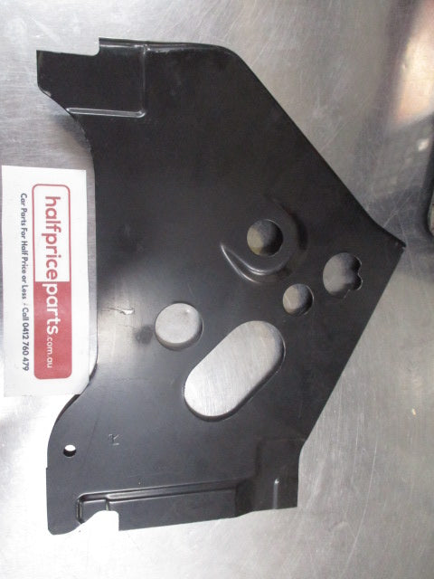 Mitsubishi Pajero Sport Genuine Right Hand Rear End Panel Extension New Part