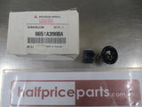 Mitsubishi Pajero Sport Genuine Front Corner Park Assist Sensor & Bracket New Part