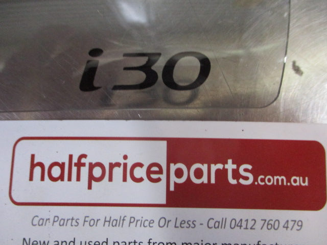 Hyundai PD i30 Hatch Genuine Tinted Weather Shield Visors Kit New Part.
