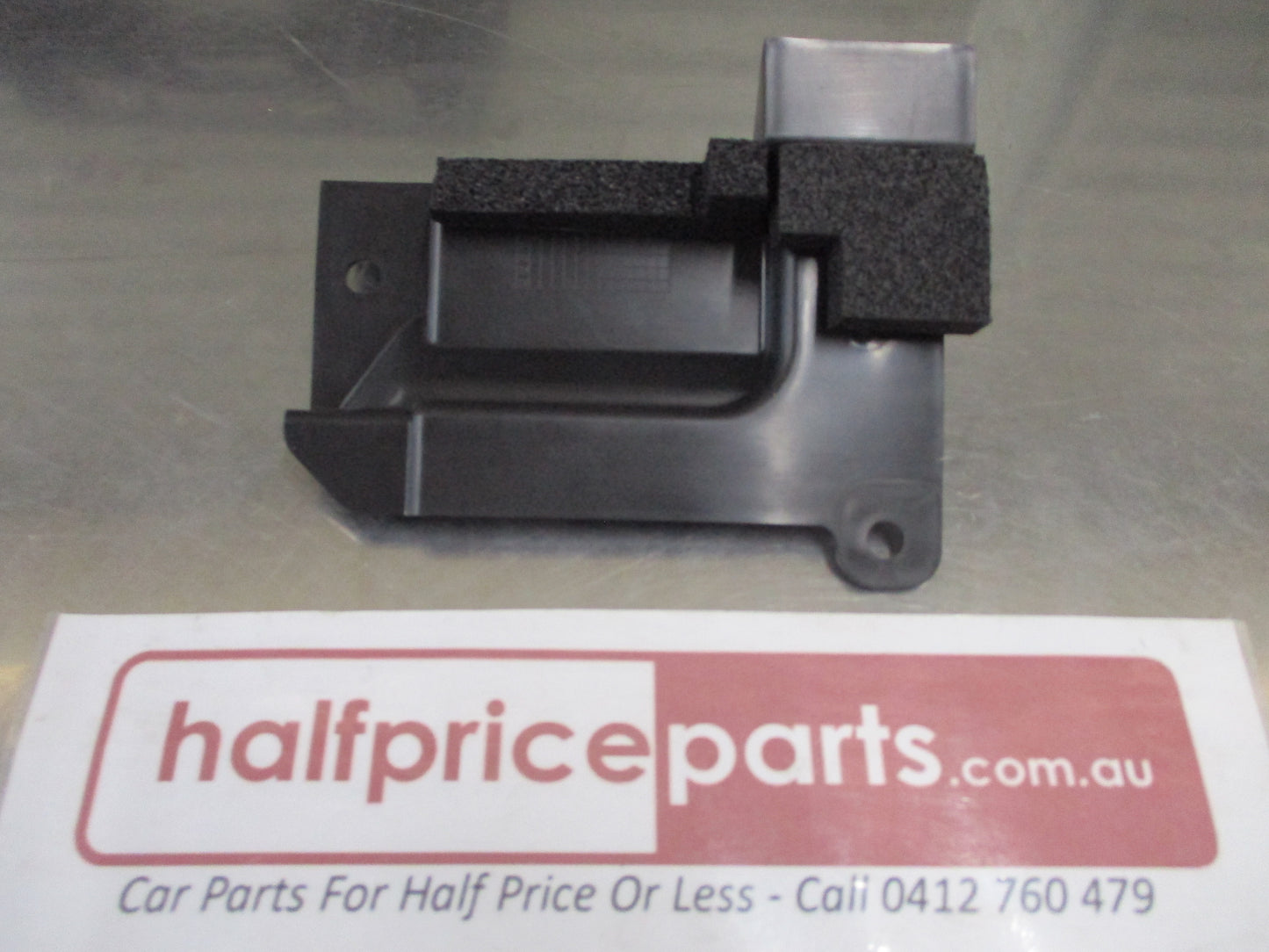 Hyundai Kona Genuine Left Hand Front Radiator Air Guard New Part