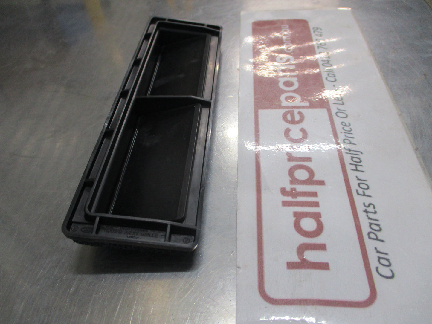 Hyundai Accent Genuine Quarter Panel Pressure Vent New Part