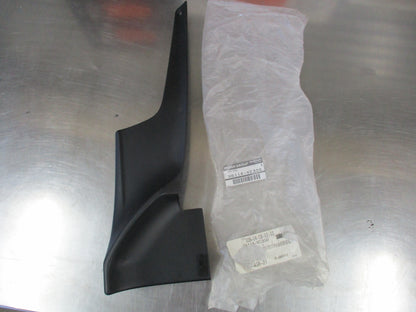 Nissan Y61 Patrol Genuine Drivers Side Side Step End Cap New