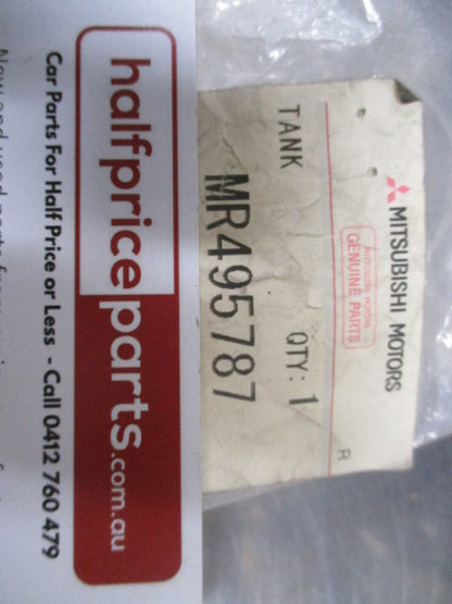 Mitsubishi Pajero Sport Genuine Windscreen Washer Tank Reservoir New Part