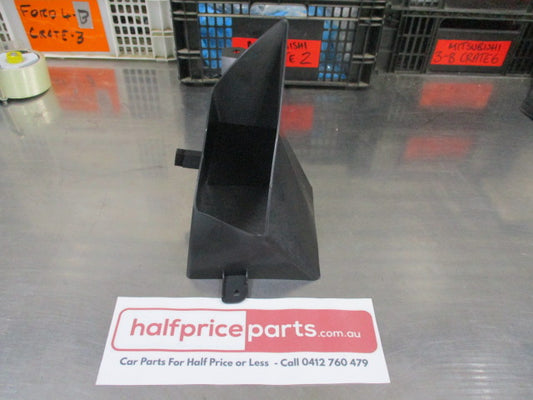Mitsubishi Outlander Genuine Front Transmission Oil Cooler Duct New Part