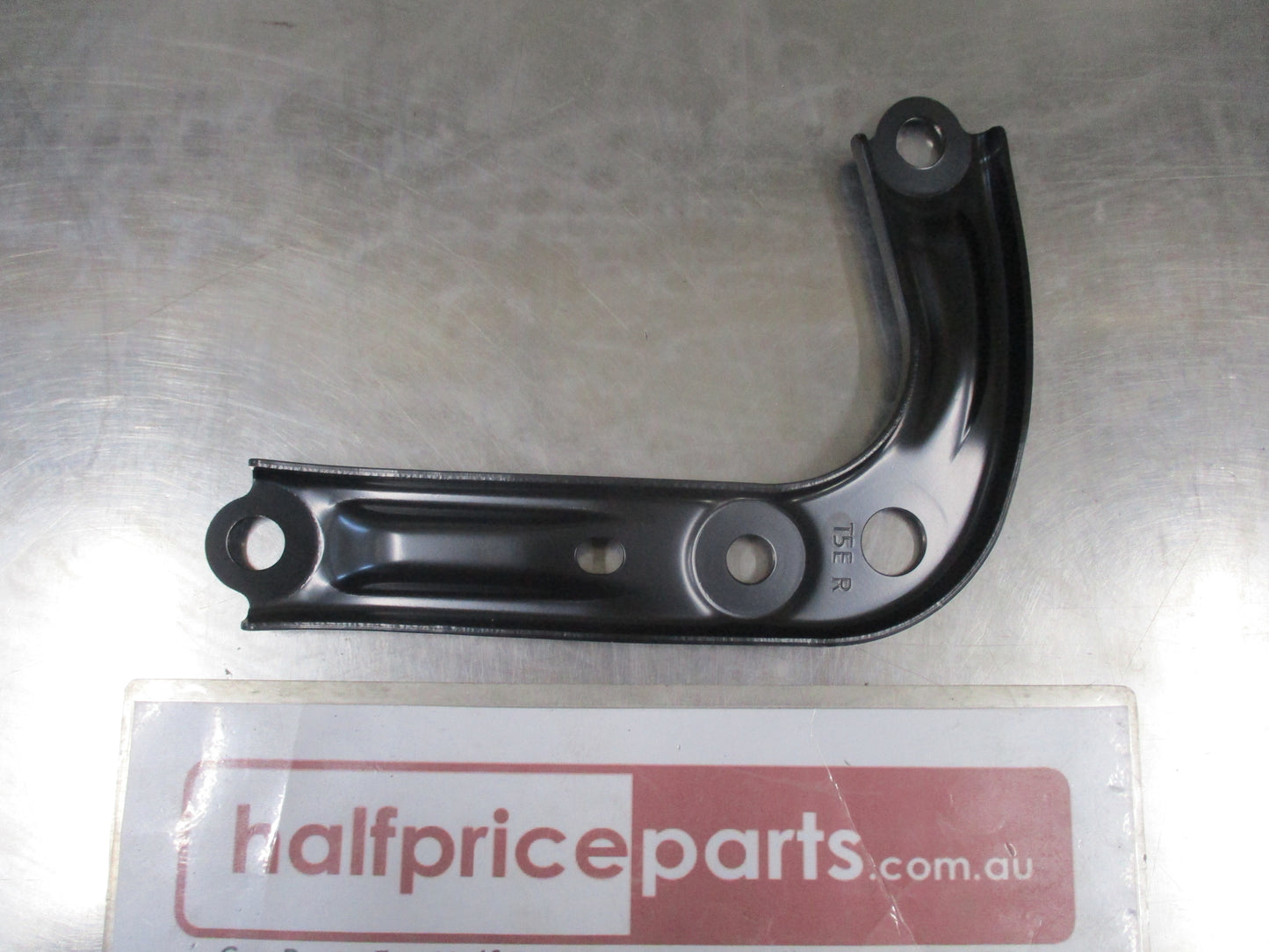 Honda HR-V Genuine Right Hand Rear Subframe Stay New Part